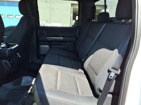 Used 2022 Ford F150 XLT w/ Equipment Group 302A High AWD/4WD image 18