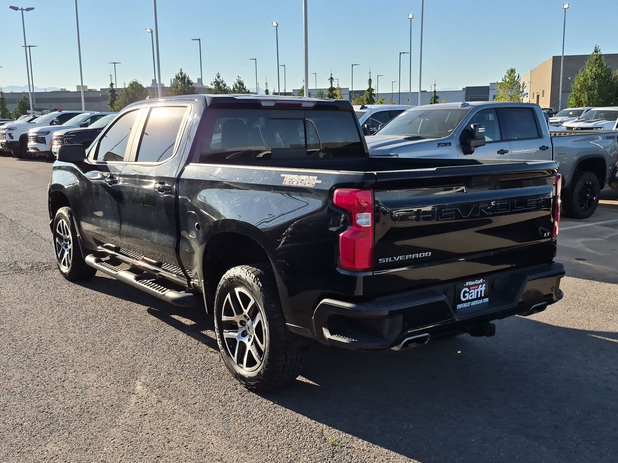 Used 2019 Chevrolet Silverado 1500 LT Trail Boss AWD/4WD image 5