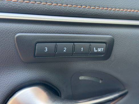 Used 2025 Lexus ES 300h F Sport FWD image 18