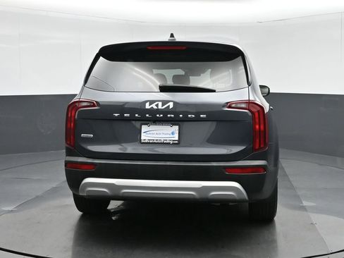 Used 2022 Kia Telluride LX image 6
