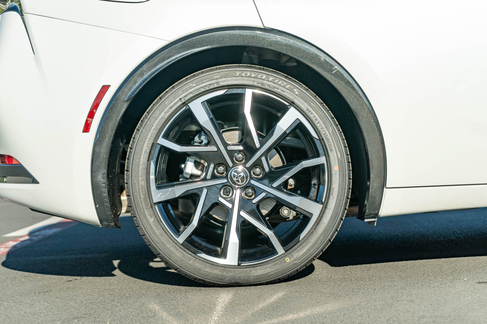 Certified 2023 Toyota Prius Prime FWD image 11