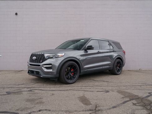 Used 2022 Ford Explorer ST w/ Equipment Group 401A AWD/4WD image 1