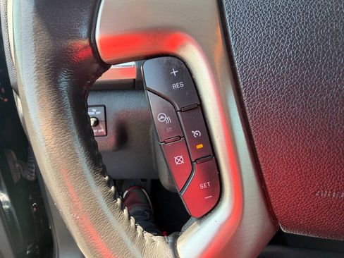 Used 2016 GMC Acadia Denali AWD/4WD image 21