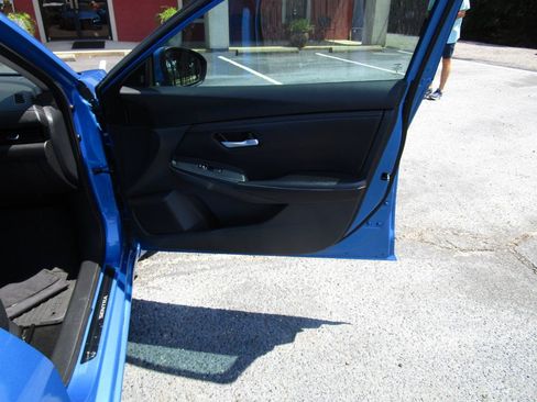 Used 2023 Nissan Sentra SV w/ All-Weather Package FWD image 28