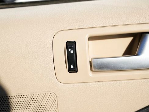 Used 2008 Ford Mustang GT image 24