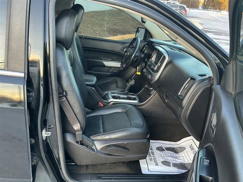 Used 2017 Chevrolet Colorado LT w/ Midnight Edition image 29