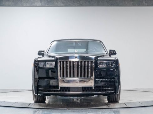 Used 2024 Rolls-Royce Phantom Sedan w/ The Phantom Package RWD image 54
