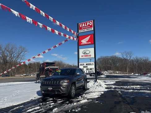 Used 2019 Jeep Grand Cherokee Limited image 56