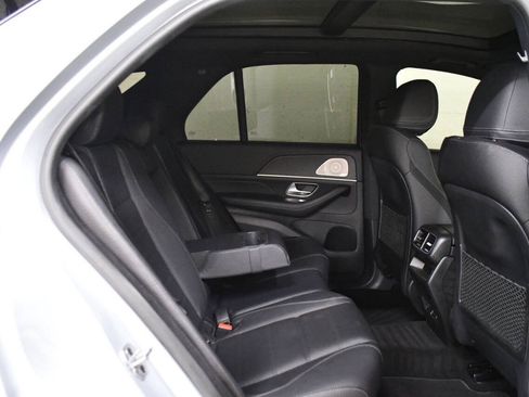 Used 2024 Mercedes-Benz GLE 450 4MATIC image 16