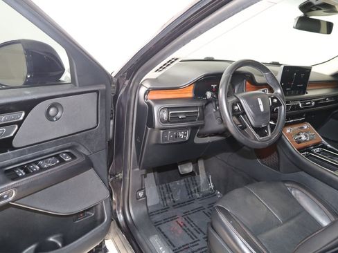 Used 2020 Lincoln Aviator Reserve w/ Class IV Trailer Tow Package AWD/4WD image 52