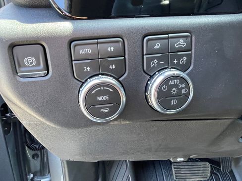 New 2026 GMC Sierra 1500 Elevation w/ Elevation Premium Package AWD/4WD image 11
