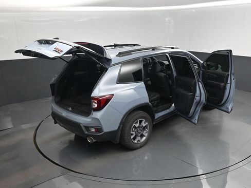 Used 2023 Honda Passport TrailSport image 29
