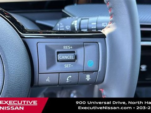 Used 2025 Nissan Kicks SR image 13