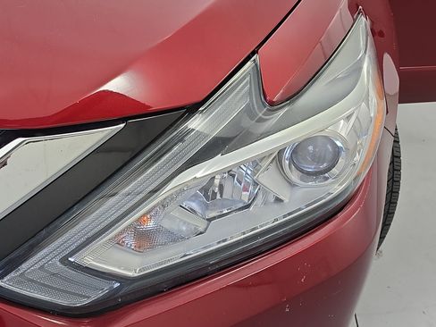 Used 2017 Nissan Altima 2.5 SV w/ Convenience Package FWD image 31
