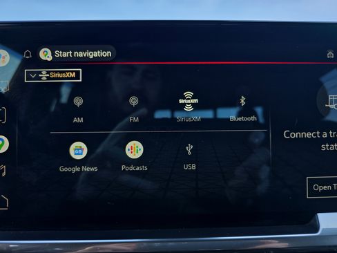 Used 2022 GMC Sierra 1500 SLE w/ Preferred Package image 28