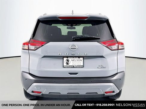 Certified 2023 Nissan Rogue SL w/ SL Premium Package FWD image 6