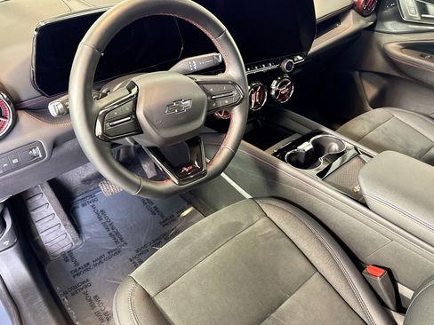 Used 2025 Chevrolet Blazer EV RS image 9