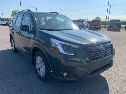 Used 2022 Subaru Forester AWD/4WD image 14
