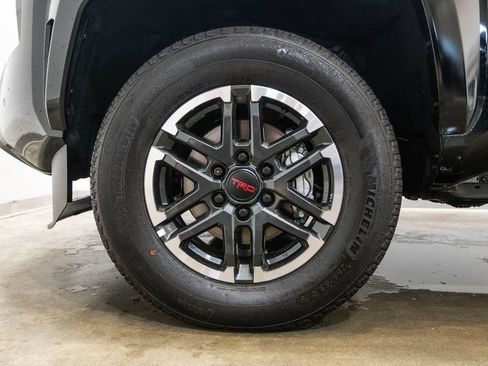 Certified 2026 Toyota Tacoma TRD Sport w/ TRD Sport Upgrade Package AWD/4WD image 11