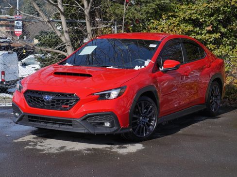 Used 2025 Subaru WRX Premium image 2