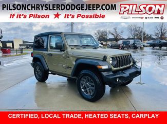 Used 2025 Jeep Wrangler Sport video 1