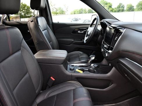 Used 2023 Chevrolet Traverse RS w/ LPO, Floor Liner Package AWD/4WD image 36
