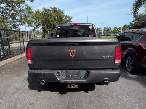 Used 2015 RAM 1500 Express image 7