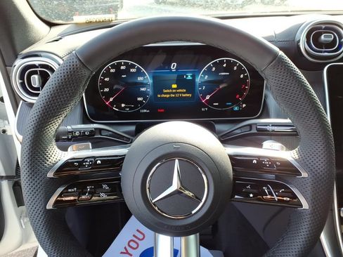 Certified 2026 Mercedes-Benz GLC 300 4MATIC image 19