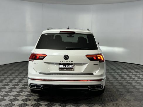 Used 2022 Volkswagen Tiguan SEL R-Line image 8