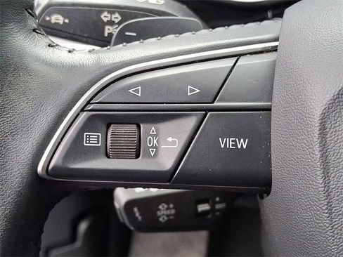 Used 2019 Audi Q8 Prestige image 17