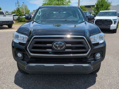 Used 2022 Toyota Tacoma SR5 RWD image 9