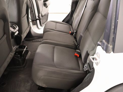 Used 2023 Jeep Wrangler Sport S image 12