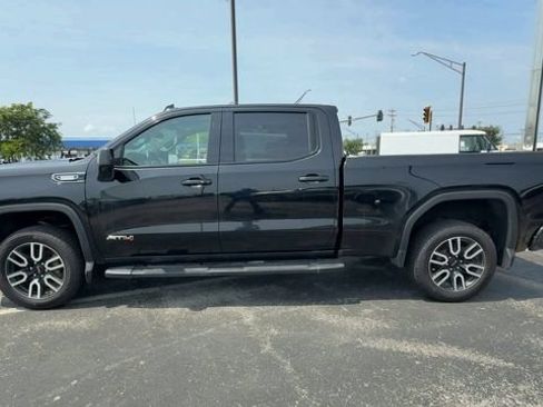 Used 2023 GMC Sierra 1500 AT4 w/ AT4 Preferred Package AWD/4WD image 5