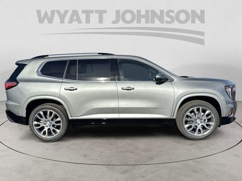 New 2026 GMC Acadia Denali w/ Super Cruise Package FWD image 6