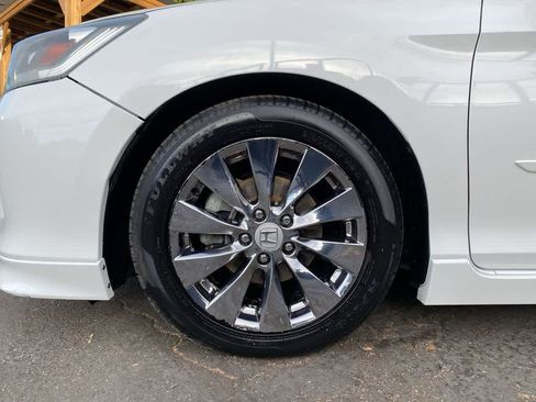 Used 2014 Honda Accord EX-L image 11
