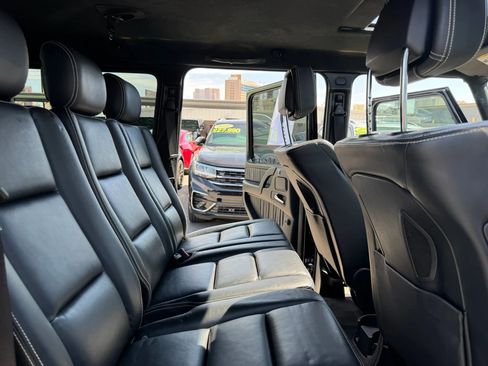 Used 2016 Mercedes-Benz G 63 AMG 4MATIC image 13