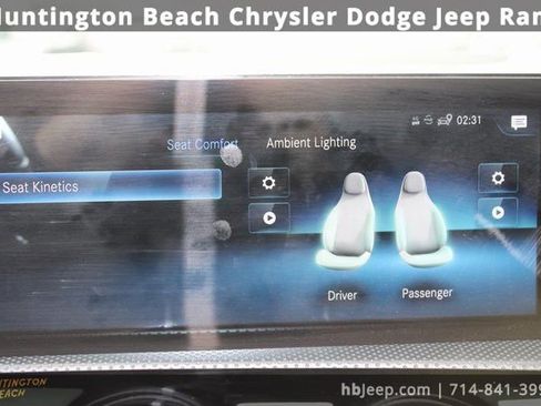 Used 2022 Mercedes-Benz CLA 35 AMG 4MATIC image 28