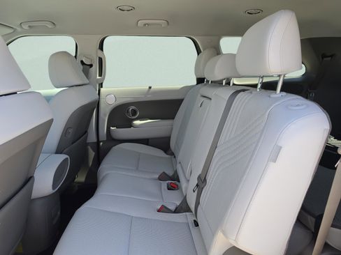 New 2026 Hyundai Palisade SEL FWD image 34