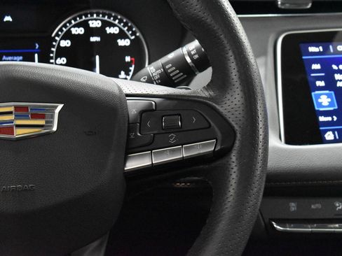 Used 2023 Cadillac XT4 Sport w/ Cold Weather Package image 9