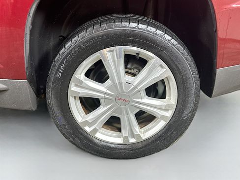 Used 2017 GMC Terrain SLE image 28