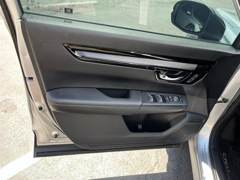 Used 2023 Honda CR-V EX-L image 18