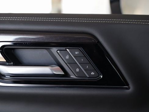 New 2026 GMC Yukon Elevation w/ LPO, Floor Liner Package image 28