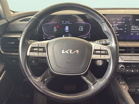 Used 2023 Kia Telluride EX w/ EX Captain's Chair Package FWD image 28