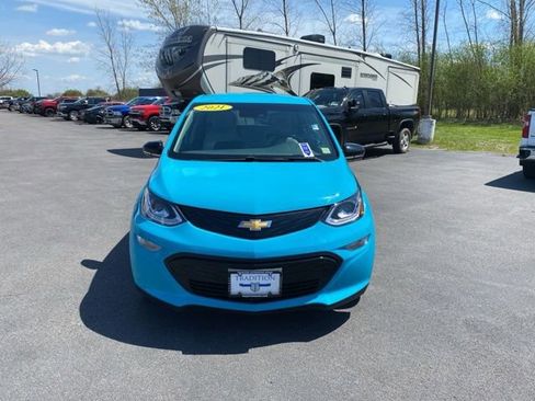 Used 2021 Chevrolet Bolt LT FWD image 23