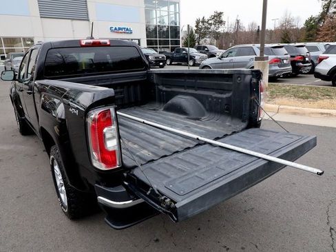 Used 2020 GMC Canyon SLE image 46