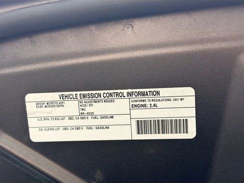 Used 2021 Jeep Compass Latitude w/ Sun and Sound Group FWD image 17