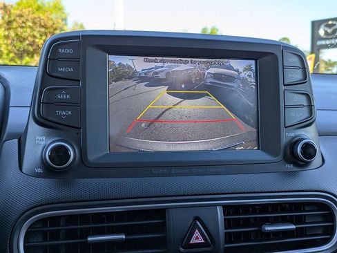 Used 2019 Hyundai Kona Limited image 23