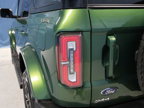 Used 2025 Ford Bronco Outer Banks AWD/4WD image 36