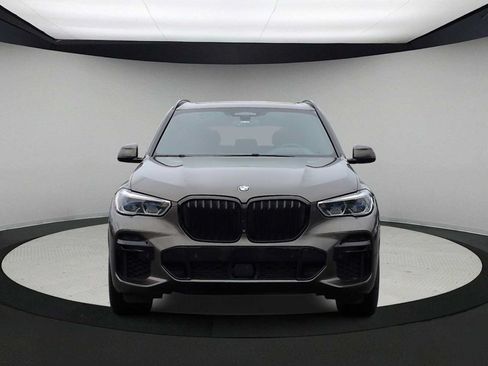 Used 2022 BMW X5 xDrive40i w/ M Sport Package AWD/4WD image 3
