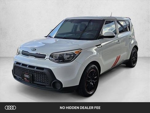 Used 2016 Kia Soul FWD image 1